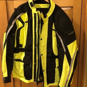 Men’s green/blk Tourmaster 3XL w/liner.